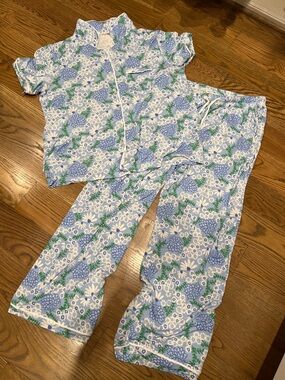 Blue Floral Short-Sleeve Pajama Set with Drawstring Pants